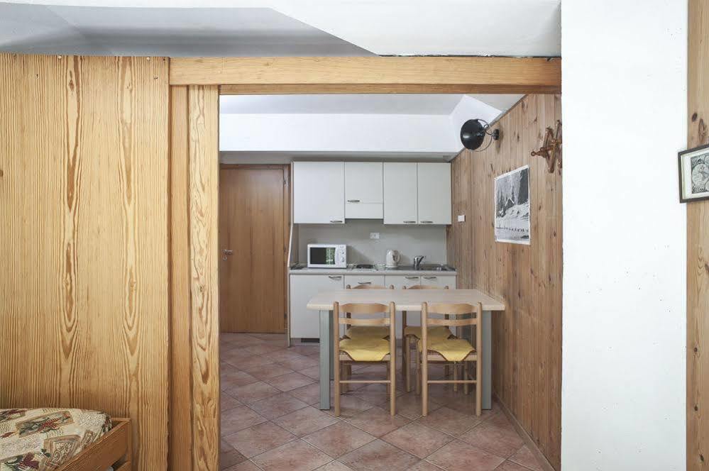 Residence Sole Alto Marilleva Ngoại thất bức ảnh